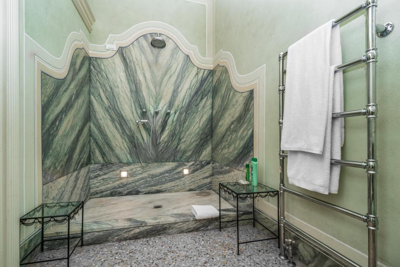 Lussuosa Villa Sulle Sponde Dello Splendido Lago Di Como Torno Eksteriør billede